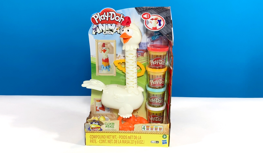 Play-Doh Animal Crew Cluck-A-Dee Feather Fun Chicken Review